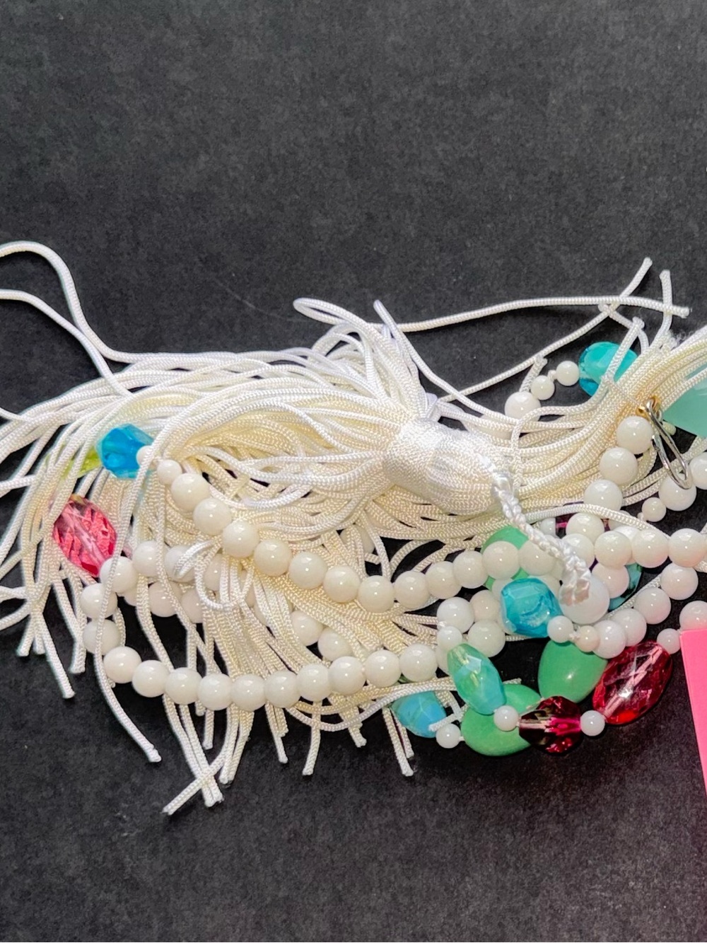 Gemstone necklace with tassels - Picture 6 of 6